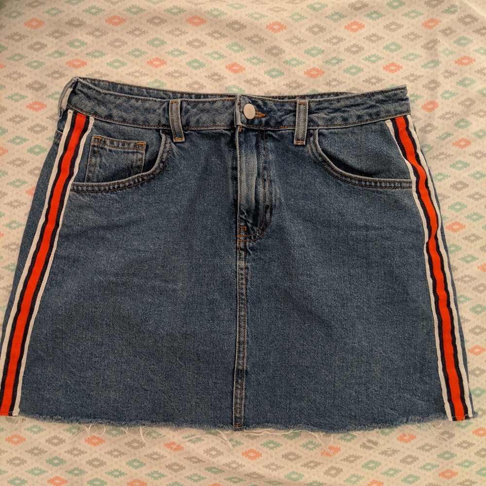 Jeans mini skirt super in!